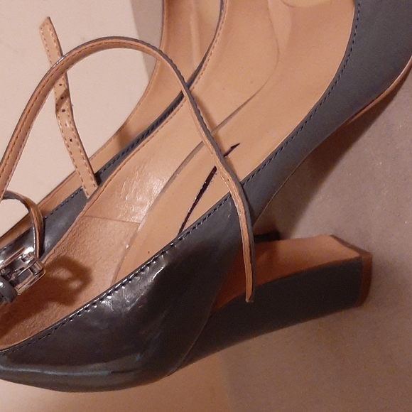 Shoes - Picture 2 of 3